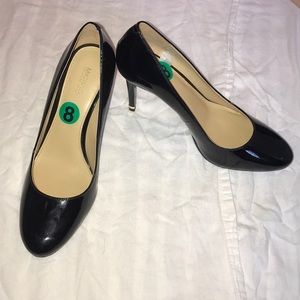 Micheal Kors Black Pumps